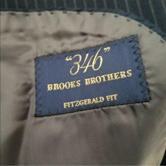 Brooks Brothers 42R Navy Stripe Suit Jacket 2 Button 1 Vent 100% Wool - Picture 7 of 7